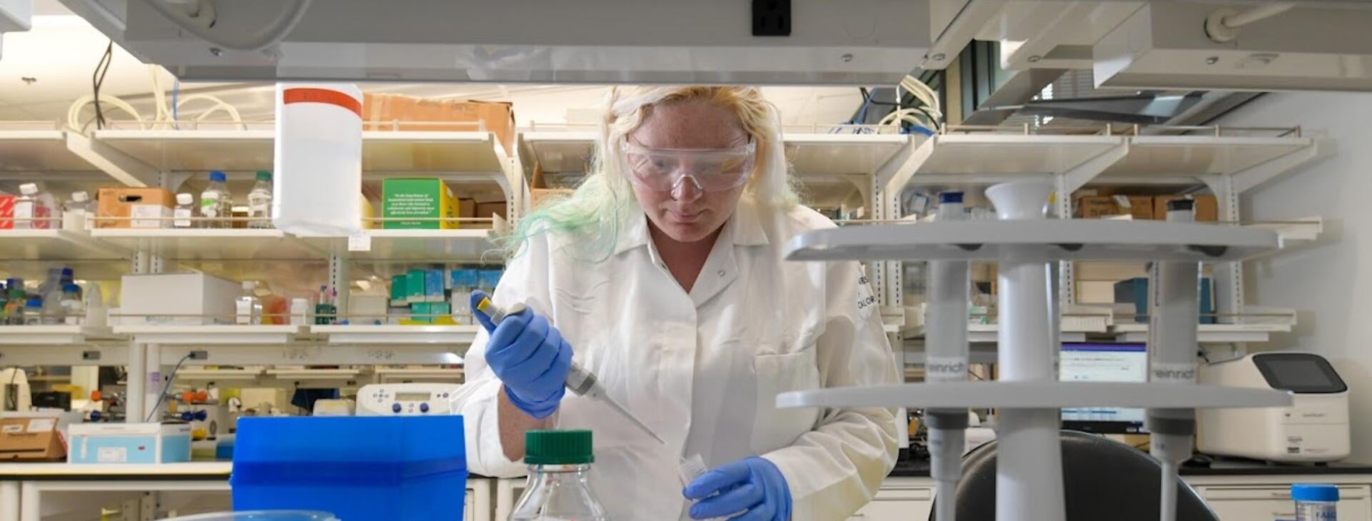 Shyleen Frost in a lab