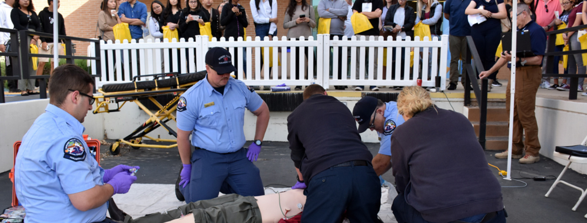 Paramedics demonstrating skills at the 2017 Open house